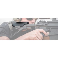 lícnice AR 15 - černá, 7 cm